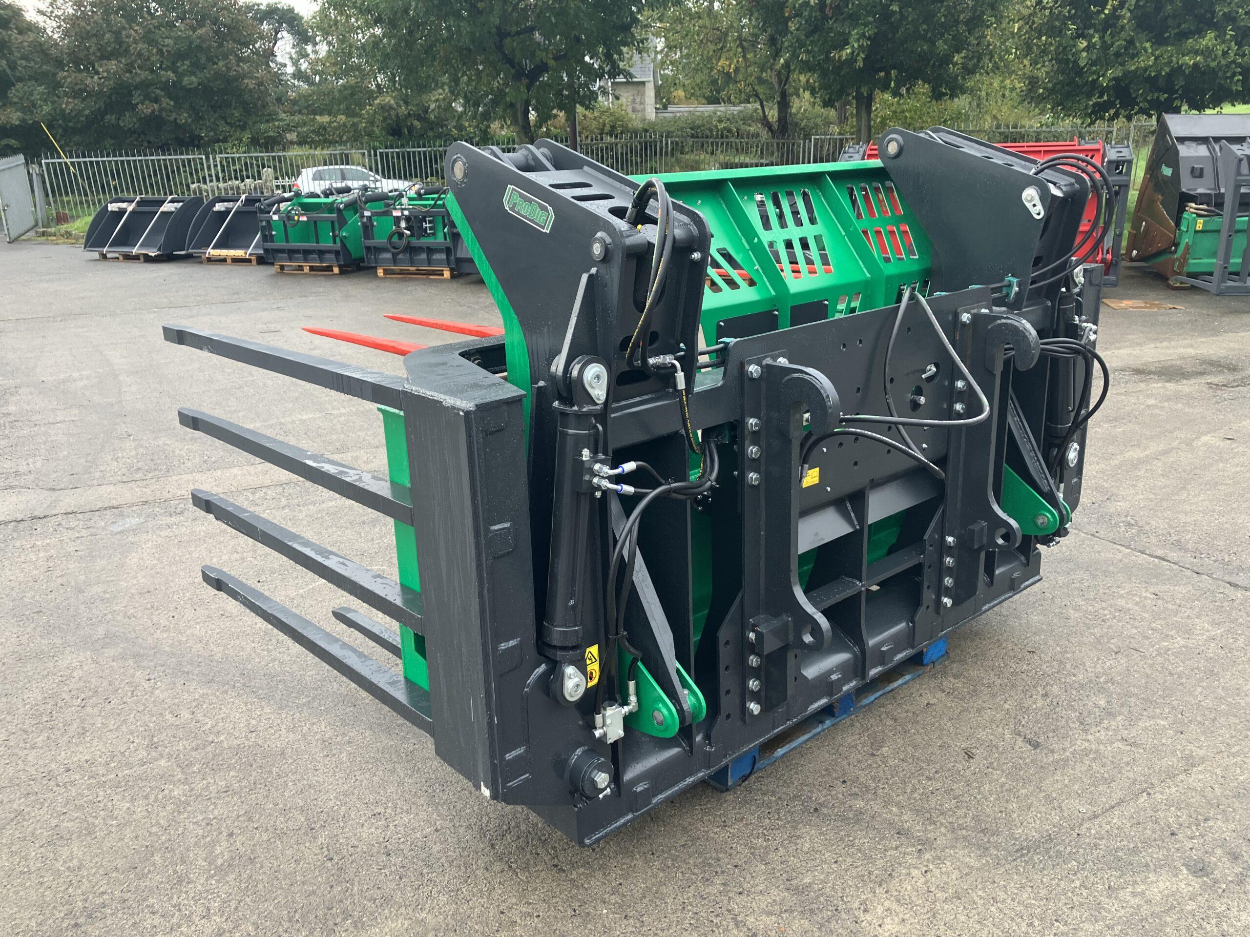 Push Off Folding Grass Fork