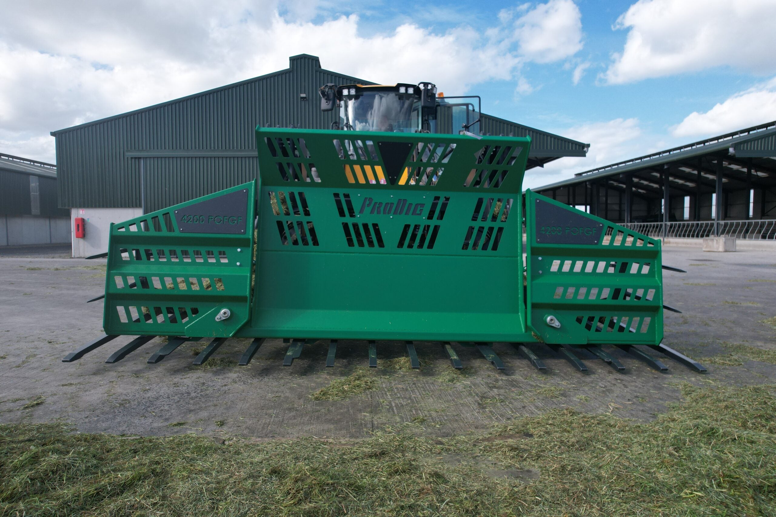 Push Off Folding Grass Fork